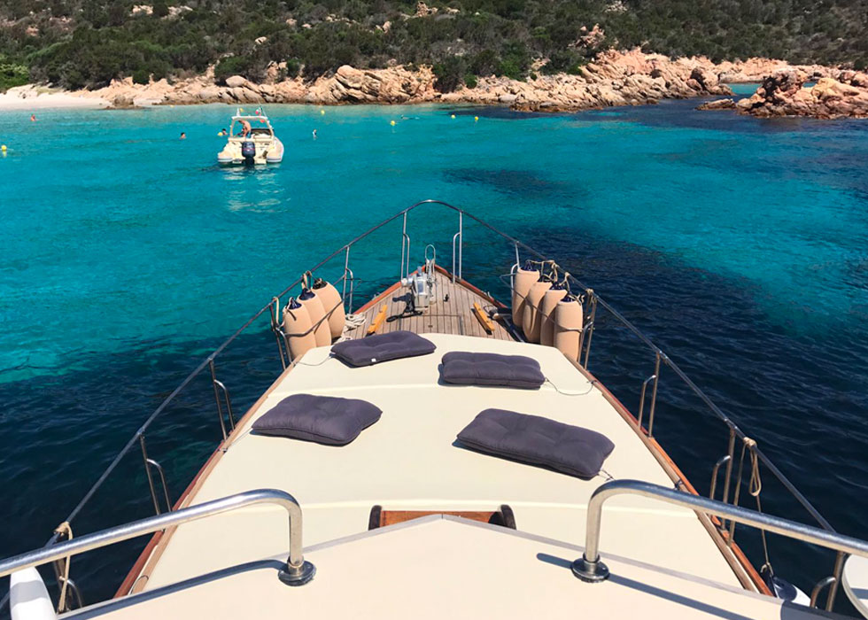 Escursioni arcipelago la maddalena e corsica