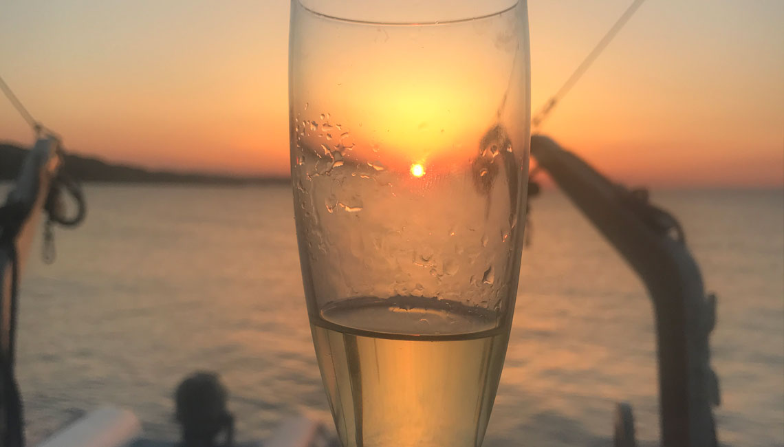 aperitivi e cene a bordo la maddalena