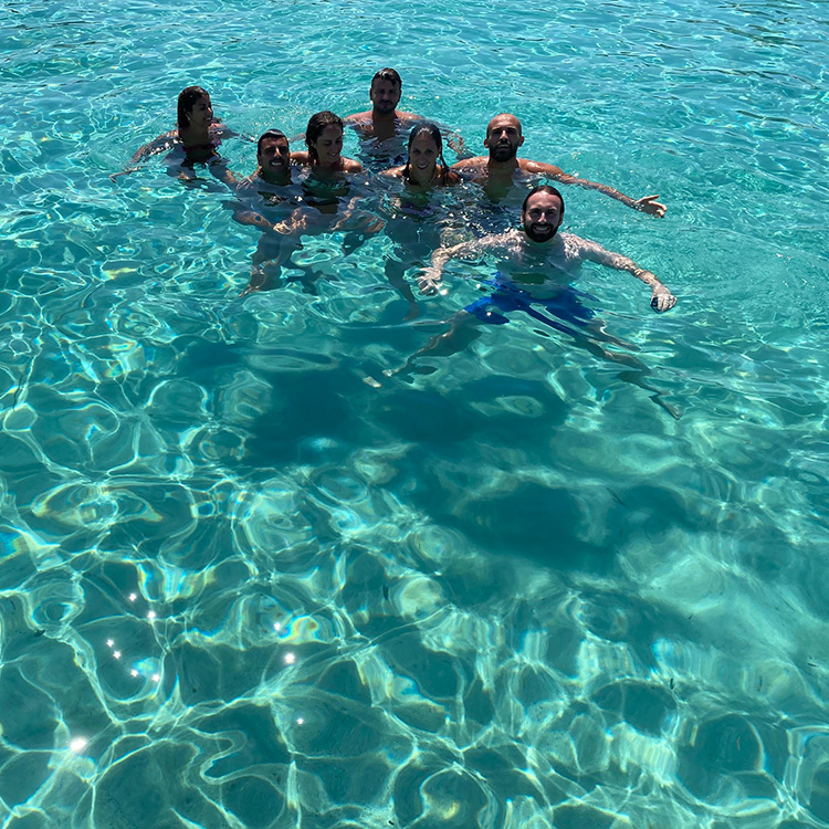 navetta in gommone per le spiagge dell'arcipelago di la maddalena